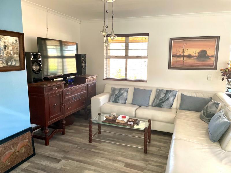 To Let 2 Bedroom Property for Rent in Costa Da Gama Western Cape